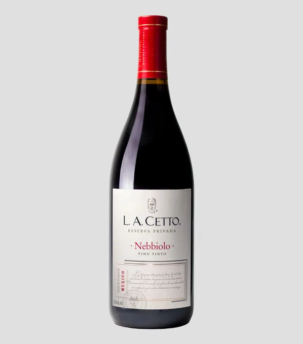 Botella de Vino Tinto Nebbiolo, 750 ml