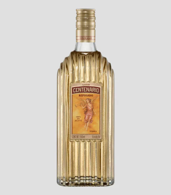 Botella de Tequila Gran Centerio Reposado, 950 ml