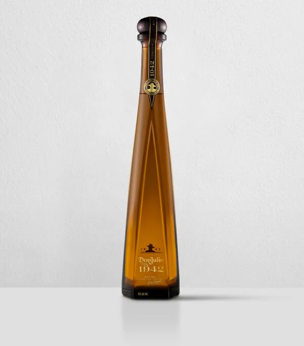 Botella de Tequila Don Julio 1942 Añejo, 750 ml
