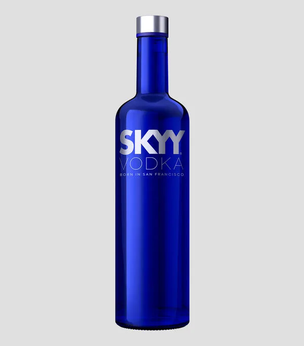 Botella de Vodka SKYY, 750 ml