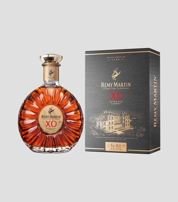 Botella de Cognac XO, 700 ml