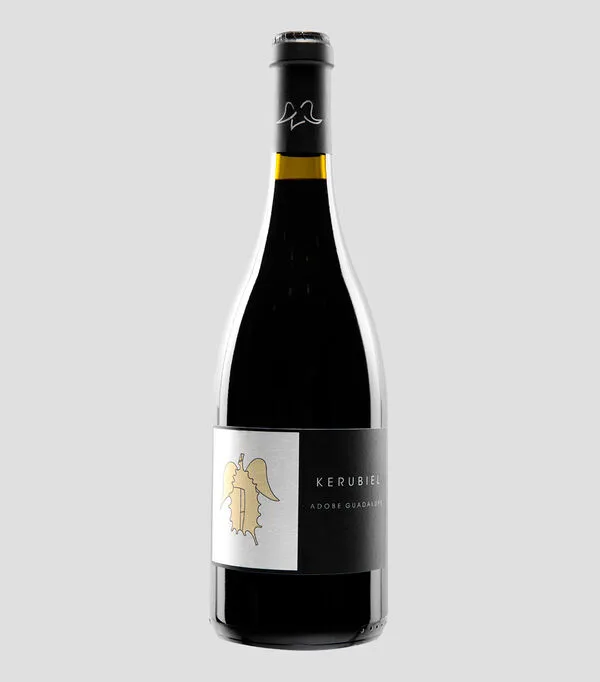 Botella de Vino tinto ensamble Kerubiel, México, 750 ml