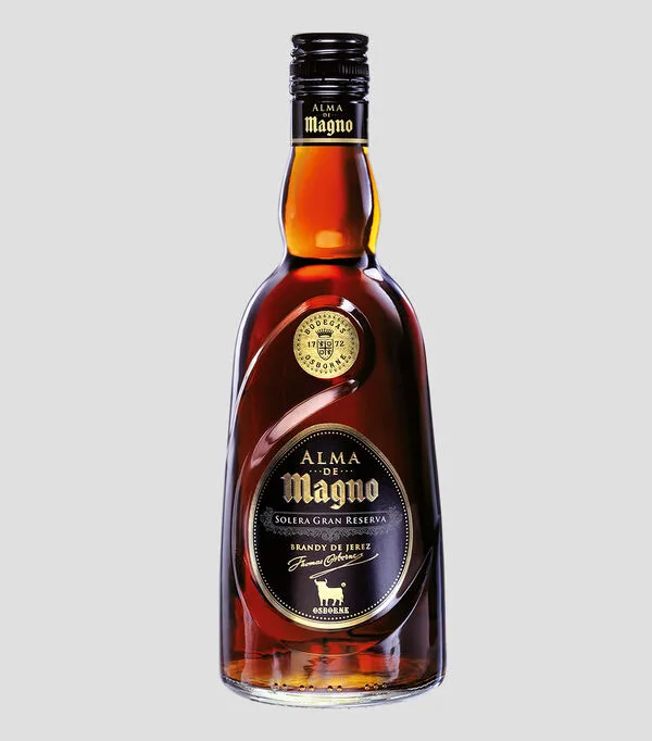 Botella de Brandy Alma de Magno, 700 ml