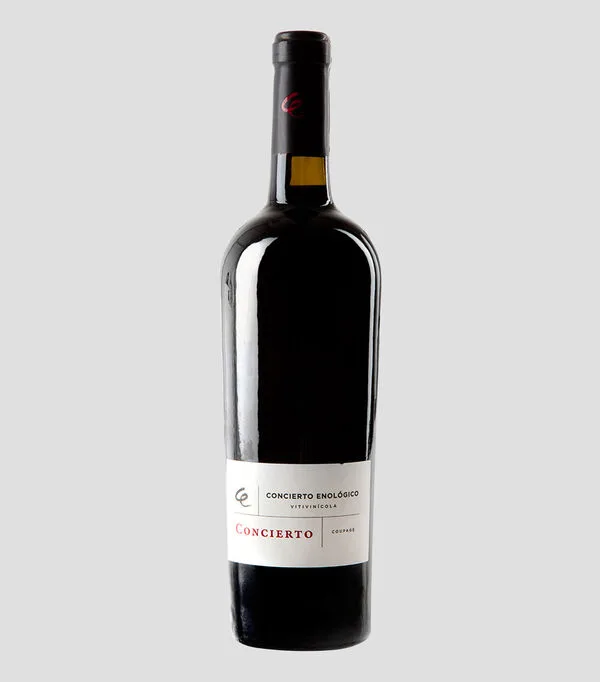 Botella de Vino Tinto Cabernet Sauvignon-Merlot-Ruby Cabernet, Concierto, 750 ml