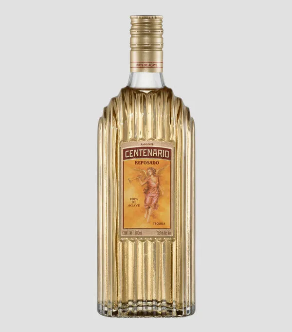 Botella de Tequila Reposado Gran Centenario, 700 ml