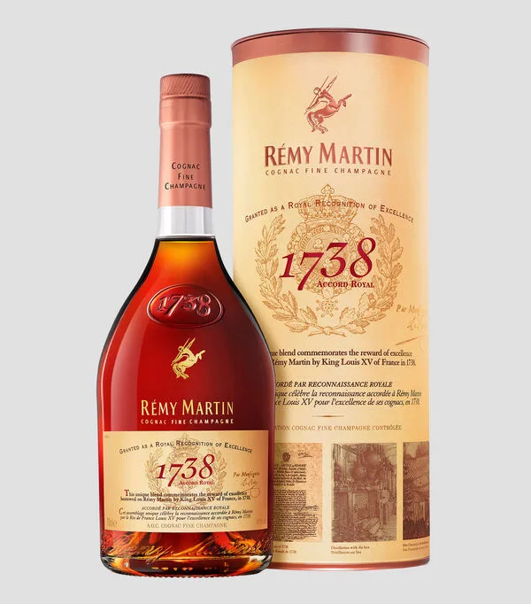 Botella de Cognac 1738 Accord Royal, 700 ml
