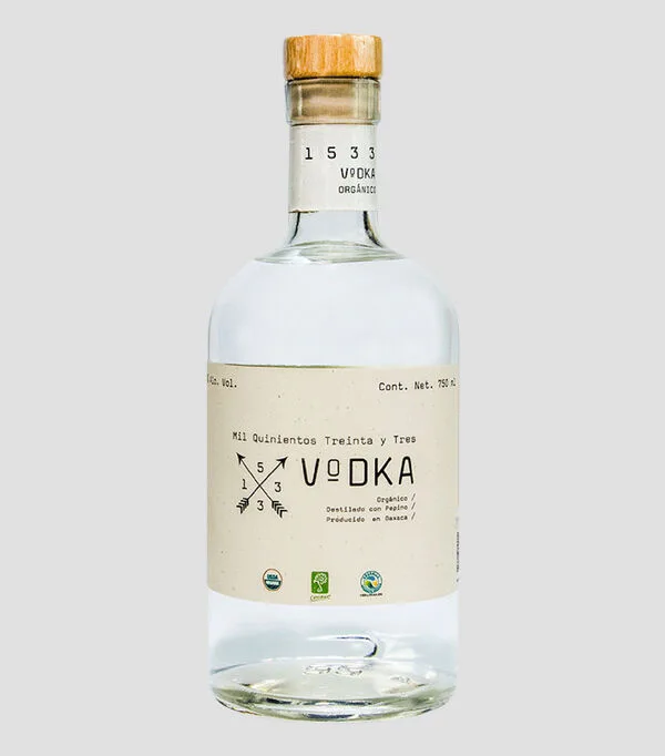 Botella de Vodka Organico Destilado con Pepino, 750 ml