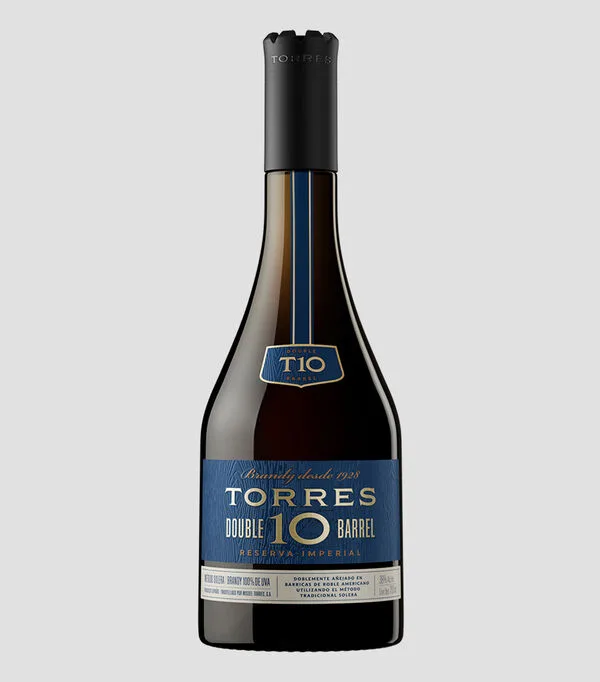 Botella de Brandy Torres 10 Double Barrel, 700 ml