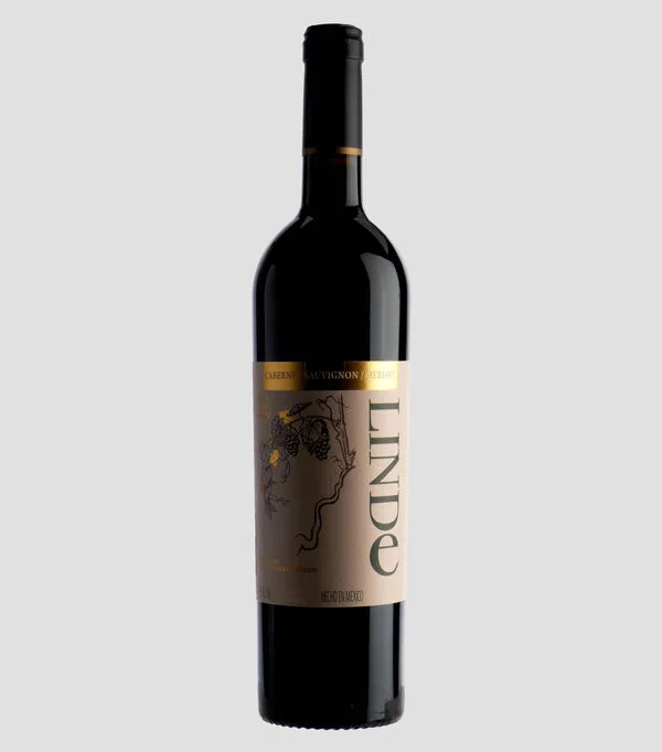 Botella de Vino Tinto Cabernet Sauvignon, Merlot Linde 2019, 750 ml