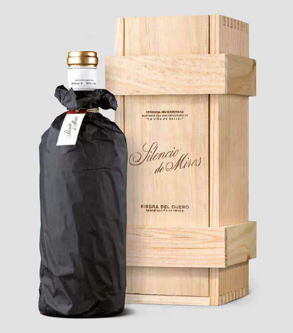 Botella de Vino tinto Tempranillo, 750 ml