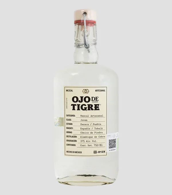 Botella de Mezcal Joven, 750 ml