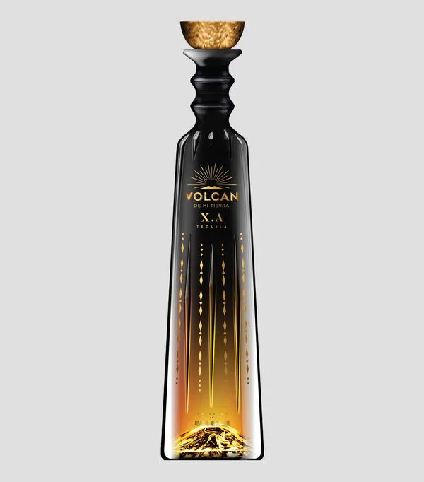 Botella de Tequila Volcan de Mi Tierra XA, 750 ml