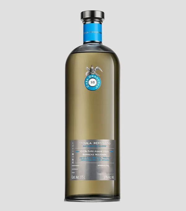 Botella de Tequila Reposado Casa Dragones Mizunara Magnum, 1750 ml