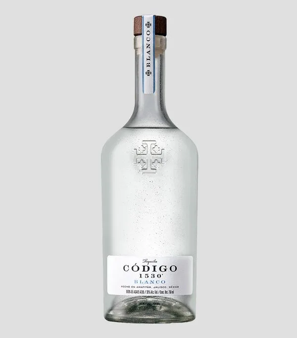 Botella de Tequila Blanco Codigo 1530, 750 ml