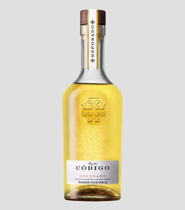 Botella de Tequila Reposado, 375 ml