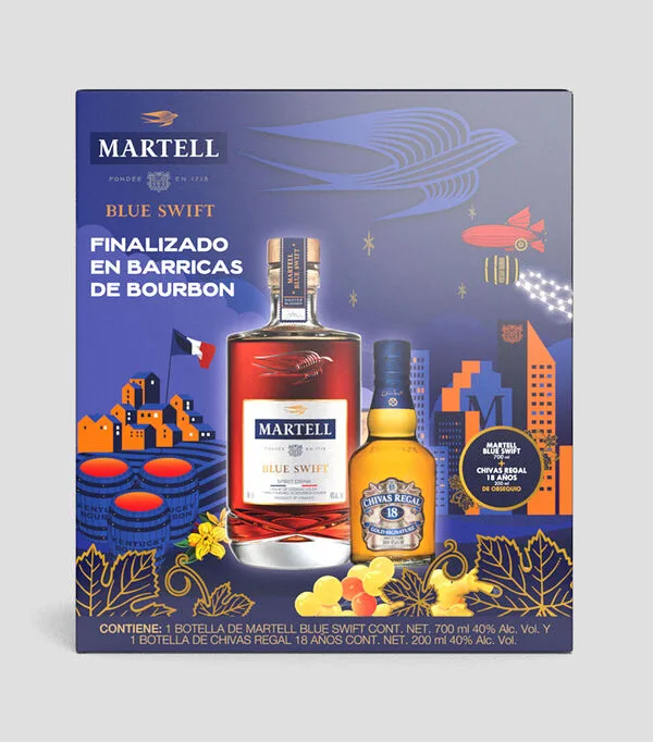 Botella de Cognac Martell Blue Swift, 700 ml + Whisky Chivas Regal 18, 200 ml
