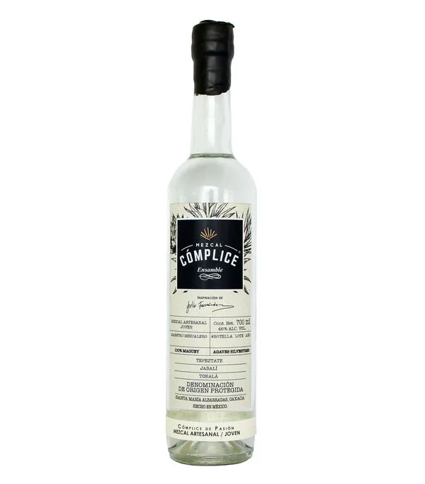 Botella de Mezcal Complice Ensamble de Pasion Ensamble 3 Silvestres, 700 ml