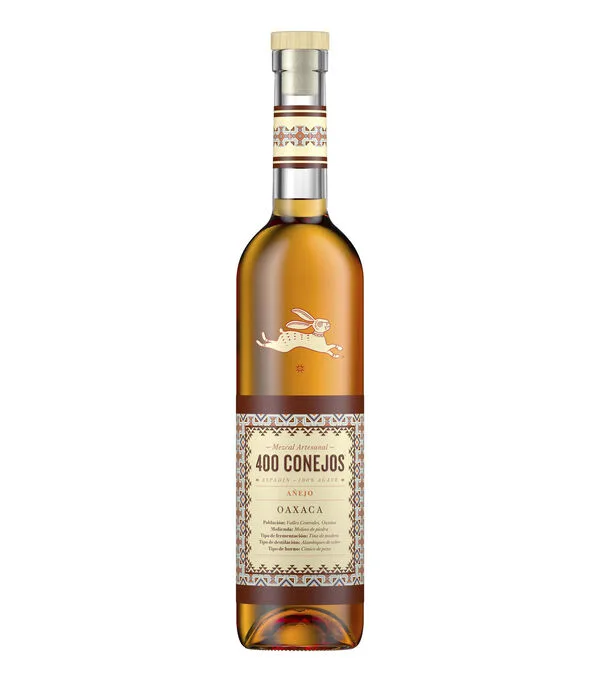 Botella de Mezcal Añejo 400 Conejos, 700 ml