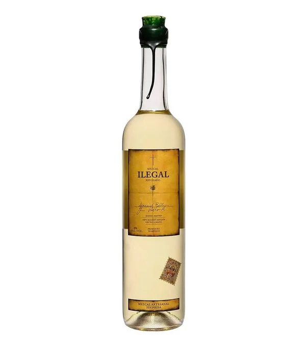 Botella de Mezcal Reposado Ilegal, 700 ml