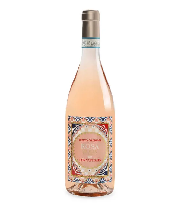 Botella de Vino Rosado Ensamble Dolce Gabbana Sicilia DOC Rosato, Italia, 750 ml