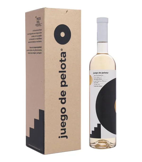 Botella de Vino blanco Sauvignon blanc Juego de Pelota Edición Especial, México, 750 ml