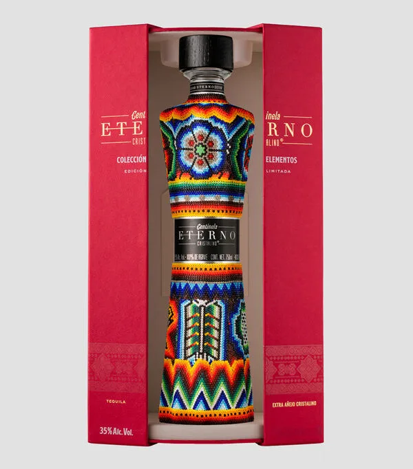 Botella de Tequila Eterno Cristalino Elemento Tradicional, 750 ml