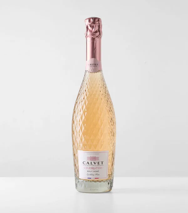 Botella de Vino espumoso ensamble Celebration Rosé, Francia, 750 ml