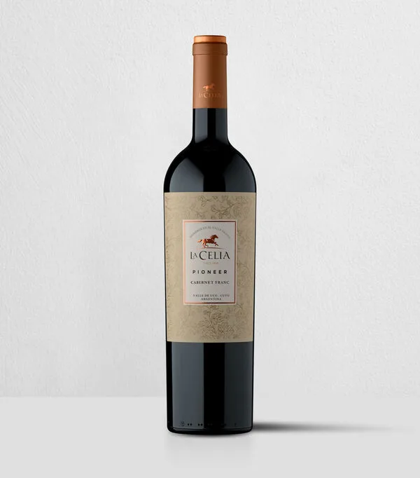 Botella de Vino tinto Malbec La Celia Pioneer, Argentina, 750 ml