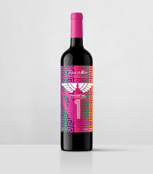 Botella de Vino tinto Merlot Inmortal Colección Palacio, México, 750 ml