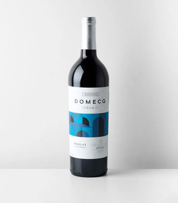 Botella de Vino tinto Merlot Reserva Real, México, 750 ml