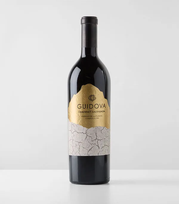 Botella de Vino tinto Cabernet Sauvignon, México, 750 ml