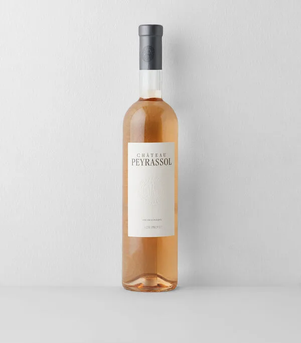 Botella de Vino rosado ensamble Château Peyrassol, Francia, 750 ml