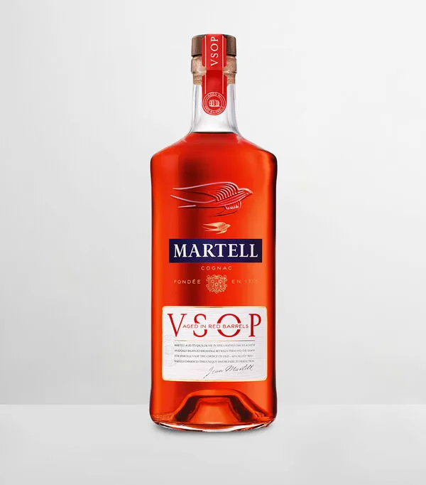 Botella de Cognac Martell VSOP, 700 ml